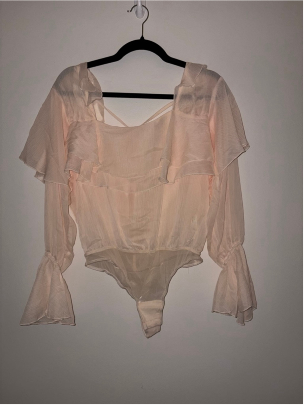 Women's Free People Peach Ruffle Long Sleeve Bodysuit S